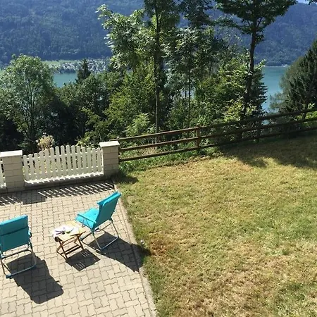 Riant Gelegen Villa *
